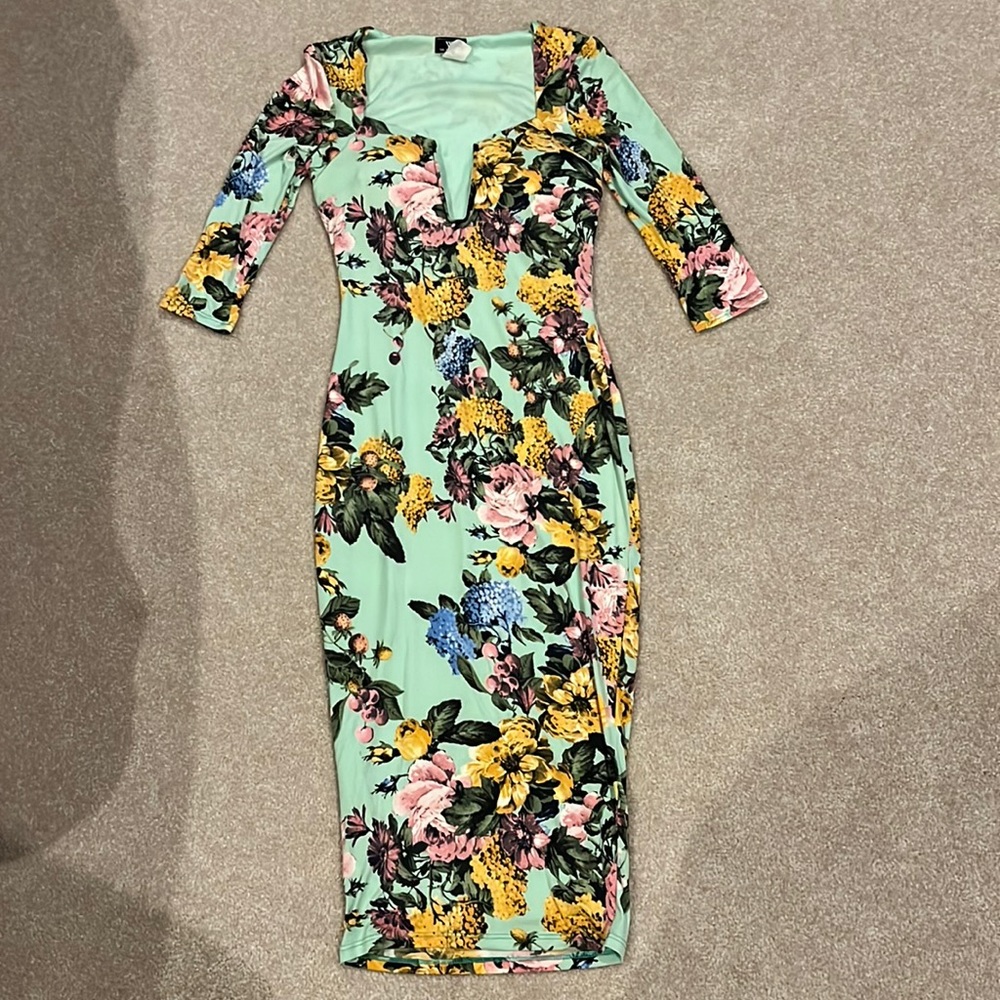Womens midi dress sz small